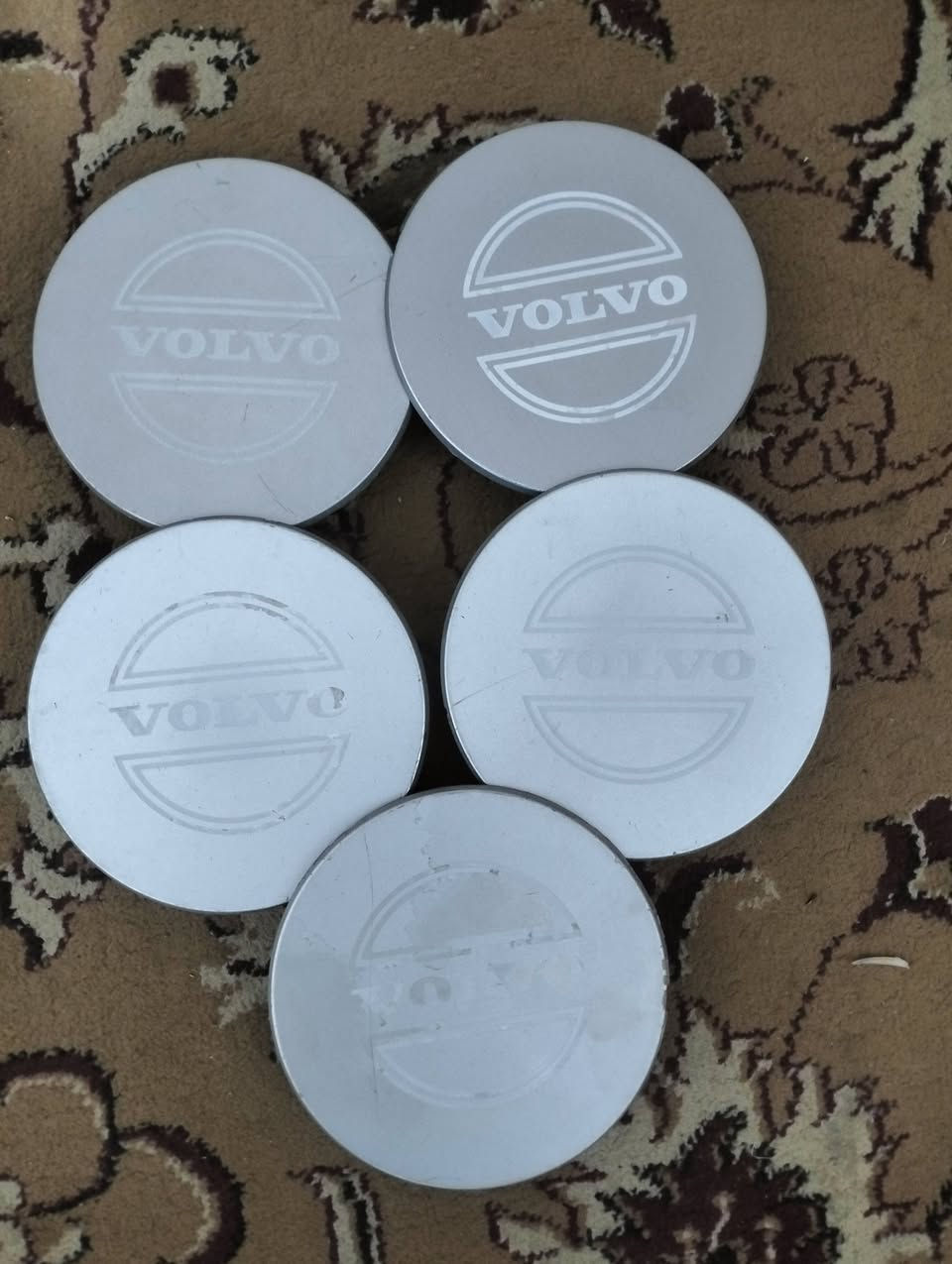 للبيع تخم ويل هوه وتايراته جدد شبابيج مربعات كبات ويل شمس
رقمي ***********
