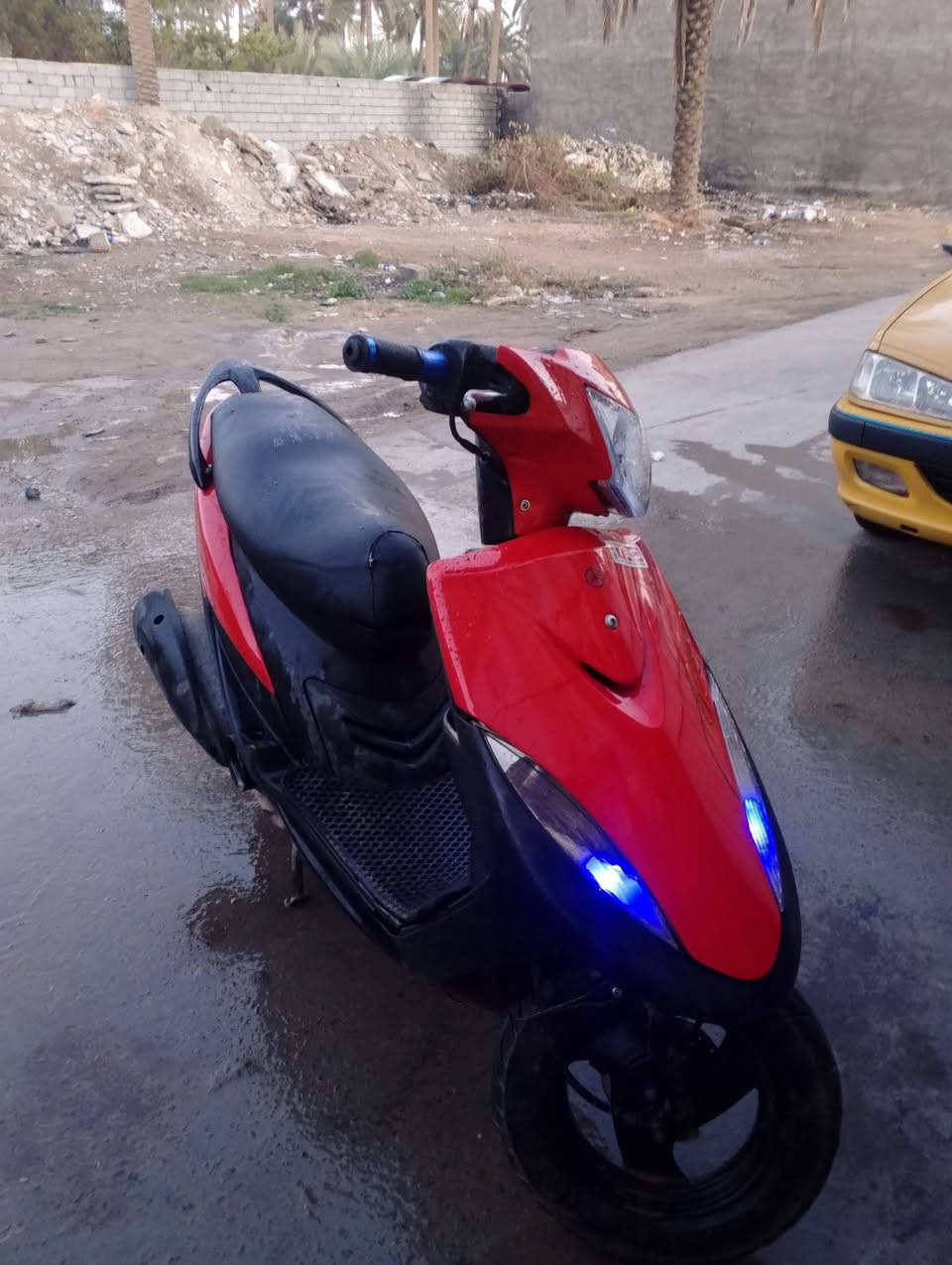 سلام عليكم دراجة ماكس عدله  
مراوس بسكنس 
شلعة ومعدل ماصارللهة 3 تشهر من نازله من ربة
عنواني بغداد الكاظمية تواصل عن رقم ***********
