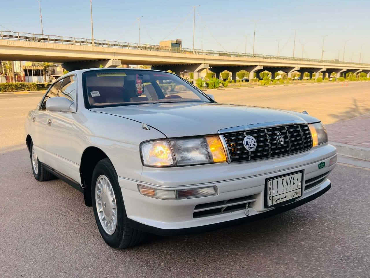 السلام عليكم بطه منفصل للبيع رقم الانبار موديل1994 سياره كفاله عامه من الكصه ونقل جثه ولعيب شرعي ولصوليات سياره جاهزه مجهزه من حداديه تخم تاير كهربائيات كير ومكينه 2500 ديلكو غرفه جديده العنوان كربلاء السعر 55 وبيها مجال للشراي للاستفسار على الرقم ***********

