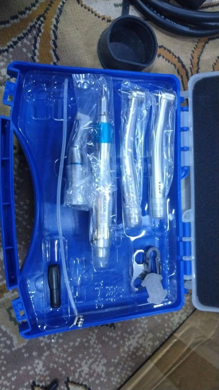 السلام عليكم متوفر اجهزه وادوات أسنان الي مهتم تواصل ع رقم الواتساب ***********
