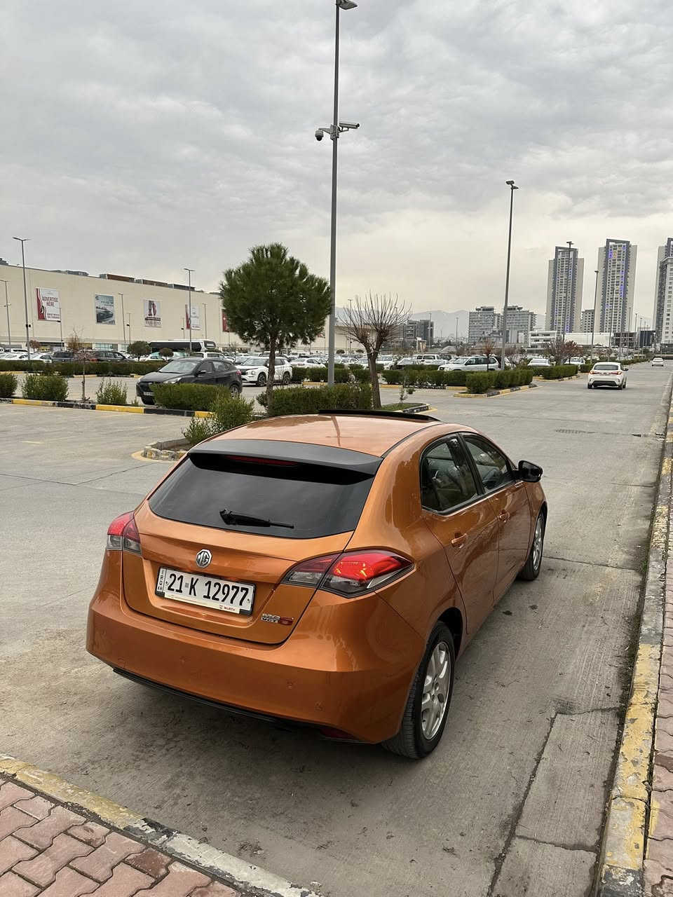 ماشأللأً 🧿MG 2014
فوول مواسەفات
١-سلایت
٢-سوکان ڤۆلیۆم
٣-ئەیبی ئێس
٤-سێ مۆدی لێخورین
٥-ئۆتۆماتیک
٦-٣ پارجە بۆیاخ
٧-بەریتانی ئەسلی
٨-حاسەیە
سەیارەیەکی رێکو پێک و بێ مەسرەف هەموو گیانی بە شەرت سعری تەنها ٦٣ گەلا
***********
