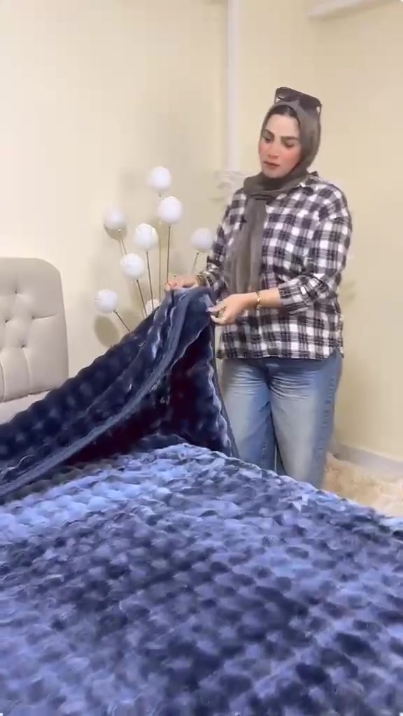 ✨💖 بطانية بابلز طبقتين وصلت ومتوفرة بكل ألوانها المميزة 💖✨
لو بتدوري على الدفا والنعومة والشكل الأنيق في نفس الوقت، بطانية بابلز طبقتين هي الاختيار المثالي ليكي 🛏️🤍
🌟 خامة ناعمة ومريحة 🌟 طبقتين لدفا أكتر 🌟 ألوان متنوعة تناسب كل الأذواق 🌟 مناسبة لغرف النوم والعرايس وتجديد البيت
🏠 متوفرة الآن بجميع الألوان 📩 للحجز والاستفسار ابعتِ لنا رسالة، والكميات محدودة.
#بطانية_بابلز #مفروشات #دفا_الشتاء #عروض_المفروشات #شيري_هوم ✨🩷


**إذا كنت صاحب هذا الإعلان وتريد حذفه لأي سبب، رجاءا أرسل رسالة إلى الدعم الفني**