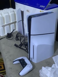 PS5 سليم ١تيرا • حساب ٣٠٠+ لعبه • قرص فيفا٢٤