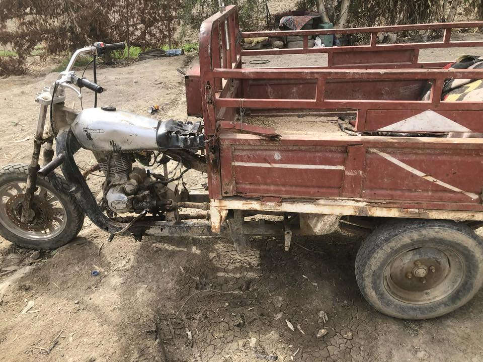 ستوته اللبيع  أبيعك كوم حديد محرك زين شاصي مكفول لا لحيم ولا شي مكفول فقط بدي تعبان بيعك كوم حديد مكاني لدوانيه مهناويه تجي وشوف بعينك ب٣٥٠وبيها مجال كلك تكفل سرقه شوفتك عينك للستفسار تصل ***********
