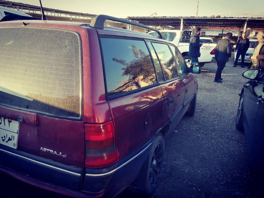 ئو بل ئه سترا مودئل ٩٦ توماتيك ماروني ره قه م نيه سه نه وي بسه رفه جوي داخلي ره ش جلد ويل كه ب نمونه يه له جواني تله فون *********** دهوك, العراق
