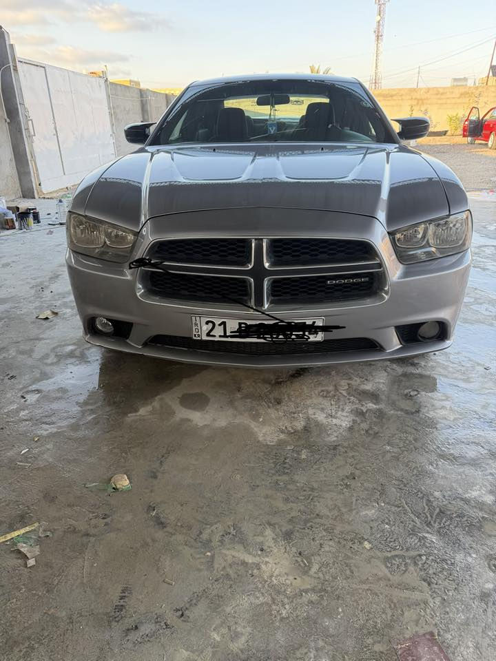 سلام عليكم أدوات جارجر 12 كير عصه شاشه زغيره
محرك 3600 محرك كير صدر شرط سياره جديده مكفوله من رصعه متومه طبق لأصل السعر 52 وبيها مجال قليل مكان شرقاط مراوس يرهم مراوس دوات

‭0782 915 7955‬
