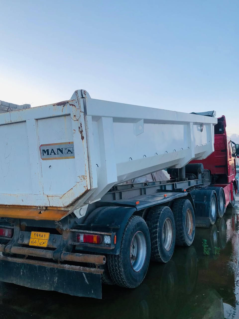 السلام عليكم فالفو سكس ويل جوب ليس للبيع موديل 2000 رقم دهوك شرط التحويل السعر  ٢٥٠ وبيها شويه مجال الاستفسار رقم الموبايل *********** اسيا ***********
