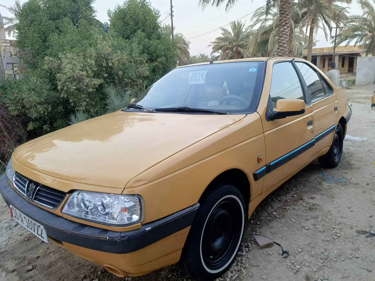 بيجو ٤٠٥ موديل 16
رقم قادسية بسمنه السيارة مصفرة
هيئة وغرامات السيارة فقط جوملغ الگدام الأيمن مبدل اثر ضربة والباقي 
كفاله حتى من الصبغ والتبديل 
مكينة جديدة وگير وتبريد ثلج 
الحداديه الورة جديدة والگدام (٧٠٪١٠٠) السعر 35وبيها مجال 
مكان السيارة الديوانية 
***********
***********
إشارة الأصدقاء
