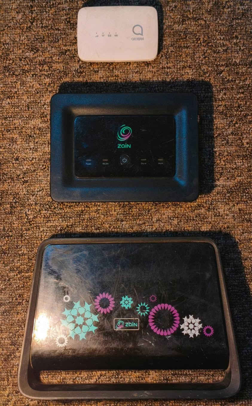 السلام عليكم
راوترات طلعلي بالباله اكو بيهن عالمي كل الخطوط واكو مخصص فقط زين الكويت وتكدر تفتحه

المهم ابيعهن كلهن شلعة ب25 وبالعافيه
الياخذهن يستفاد منهن حتى قطع تصليح اذا متعرف يفك شفرتهن وانه بيدي فكيت شفره واحد من عندهن وكلش سهله 

والراوتر الچبير تكدر تشتغله موسع (راوتر ثانوي)
والباقيات كدامكم
وموجود توصيل


**إذا كنت صاحب هذا الإعلان وتريد حذفه لأي سبب، رجاءا أرسل رسالة إلى الدعم الفني**