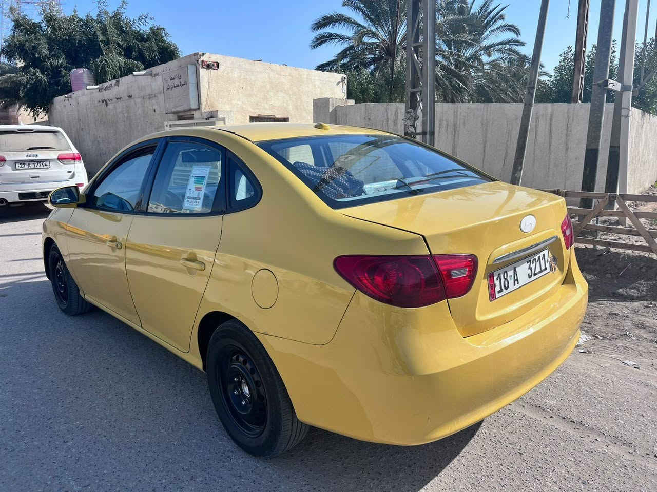 سلام عليكم
الانترا صابونه 2010 امريكي حادث جاملغ وبنيد بدون دواخل تبديل قطعه وحده بس الجاملغ والبنيد مصلح نفسه مكينه 2000حاويه رقم بابل نكليزي مصفره هيئه ومرور 
للاستفسار ***********العنوان ناصريه /غراف
