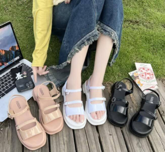 ٣ الف قطعتين ب ٥ الف 
مجمع الساعة .الطابق الثاني 
كوت الخاجيه بدايه شارع ٤٠ 
جوار مخبز سيد علي
***********
