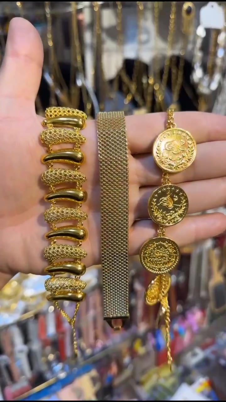 😍😍  مجموعة اساور برازيلي اصلي 😍😍

🤩🤩 متوفر بعدة موديلات مميزة 🤩🤩

العنوان : موصل حي الحدباء سايدين جامع الغفران مقابل أفران الحدباء ومركز الشرطة 

🚗🚗 يوجد توصيل داخل الموصل فقط 🚗🚗
للاستفسار مراسلة الصفحة أو الاتصال على الرقم ***********
