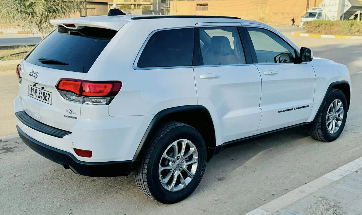 يالله 
جيب 2022    بغداد 
امريكي كفاله عامه من كلشي 
ربع دعاميه الاماميه مصبوغ فقط
ماشيه 30 الف حقيقي 
بعده زيرو سياره بحاله الوكاله 
استخدامي شخصي 
جديده كارتون ماتصرف عليه الف دينار 
بسمي شخصيا 
فول عدا الفتحه 
بيع او مراوس 
السعر 275 وبيه مجال بسيط 
مكانه بابل لشوملي 
***********
***********
