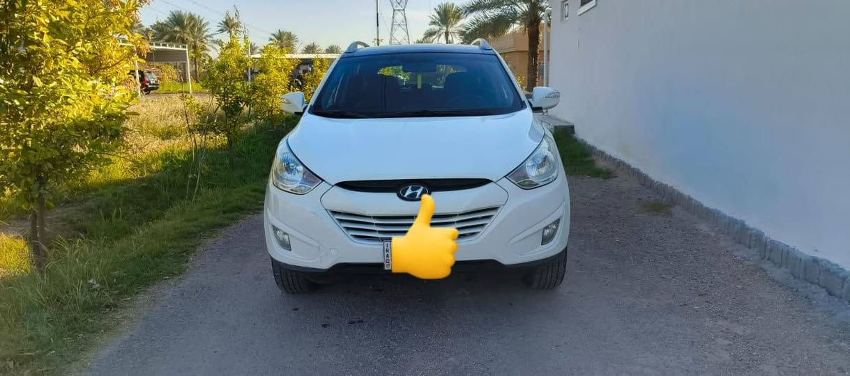 سلام عليكم
للبيع توسان 2010
خليجي مكفول ماعدا بارد بسيط بل جنطة 
فول مواصفات رقم بغداد تحويل مباشر 
محرك 2400 مرغوب 
عنوان بغداد ابو غريب
الهاتف ***********
