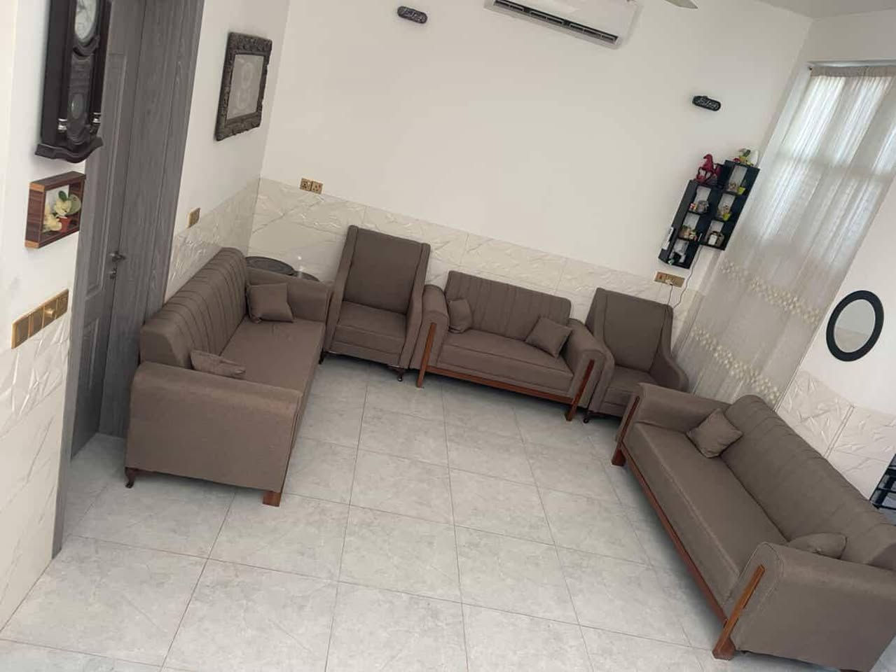 للبيع تخم 10مقاعد 650


**إذا كنت صاحب هذا الإعلان وتريد حذفه لأي سبب، رجاءا أرسل رسالة إلى الدعم الفني**