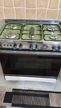 طباخ عشتار اصلي كلشي شغال العيون شغالات ولفرن شغال سعر 150 وبي مجال لل...