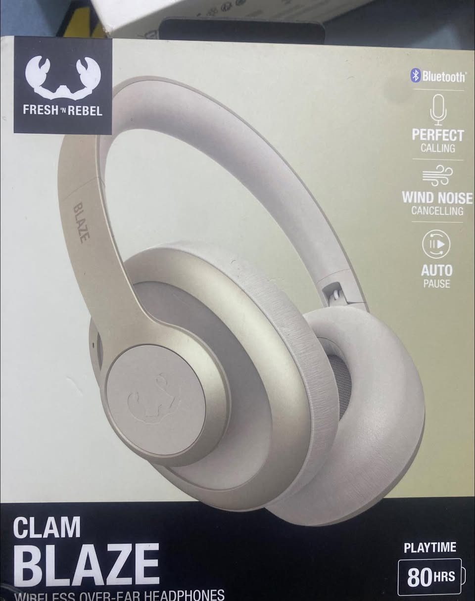 السلام عليكم سماعات كل قطعة سعرها 40 الف مكاني بغداد ماعندي توصيل غير مستخدم ***********
