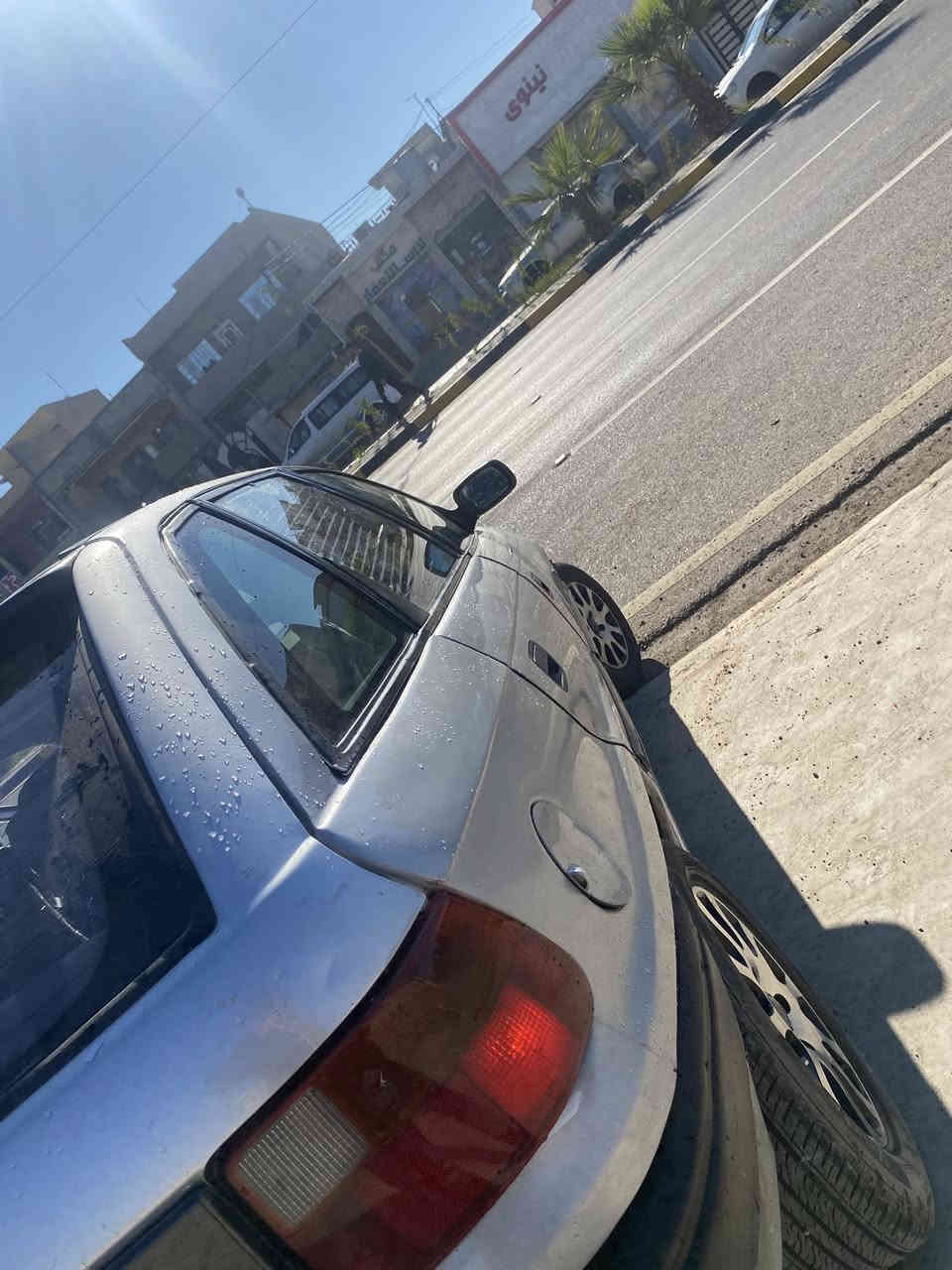 استرا موديل 92 بيها صبغ جملغات ال ورا ول سقف مكينه 16 المرغوب كير ومكينه شرط كير عادي 
النضافه كدام العين بيها سستم صوت جي بي ال هزا جديده
رقم مسطره نينوى
السعر 40 او بيها مجال بسيط 
الرقم ***********
كورك ***********
