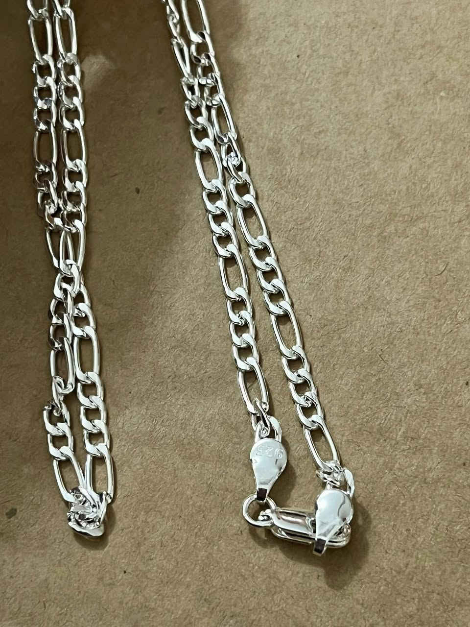 زنجيل فضه مختوم اول تم ١٥ الف


**إذا كنت صاحب هذا الإعلان وتريد حذفه لأي سبب، رجاءا أرسل رسالة إلى الدعم الفني**