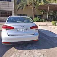 فورتي موديل ١٧  وارد امريكي ضربتها بنيد وصندوق واثنينهن مصبوغات مع الد...