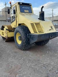 BOMAG DH213 موديل2003 رقم سناوي 07504747954