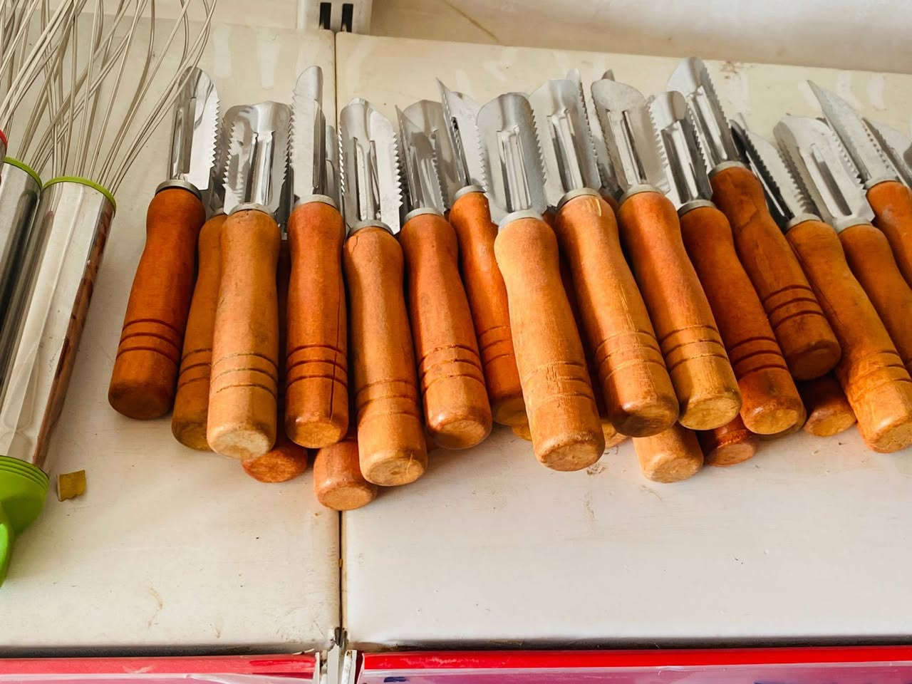 الى زبائننا الكرام بمناسبة قدوم شهر رمضان الكريم
تم تخفيض الأسعار
حاجه ب500
حاجه ب1000
حاجه ب2000
حاجه ب3000
الى حاجه ب5000
المكان قرية حضرة الفاضل مقابيل مول الروان مجاور محلات سالم العسكر للسيراميك ويوجد توصيل
رقم الهاتف ***********
