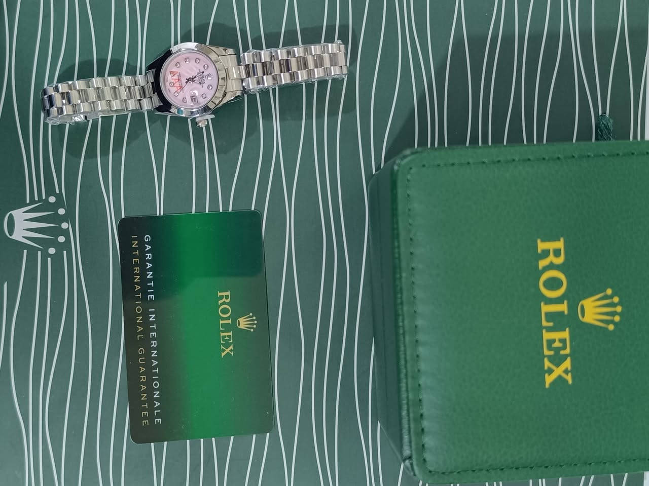 روليكس نسائي ♦•♦
كوالتي عالي جدا طلاء ثابت مختم 18K عداد شهري ضد الماء سويس ميد ♦♦♦


**إذا كنت صاحب هذا الإعلان وتريد حذفه لأي سبب، رجاءا أرسل رسالة إلى الدعم الفني**