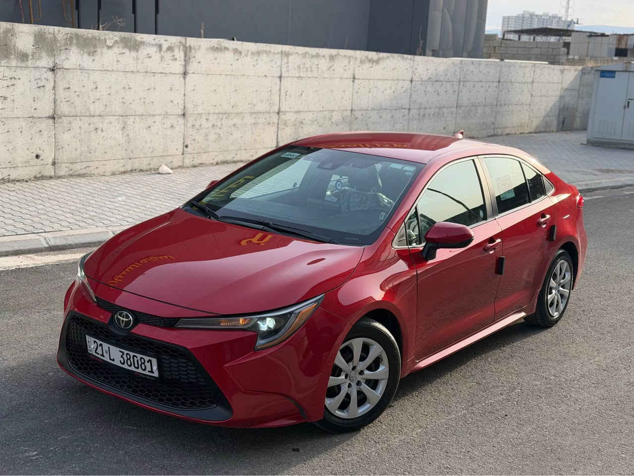 للبيع كورلا موديل 2021 امريكي ضرر جدا بسيط بجم كبس اخت الكلين اخوان السياره جاهزه من كلشي تخم تاير كير مكينه حجر بيئه مكينه 1800 المرغوب ارقام سنويه كله جديد ضررها فقط هلال الجاملغ الخلفي وباب السكن مشخط ب تقرير ومرشوش يعني قطعه بجم كبس بدون ايرباك سعرها 146 ورقه ومجال للطيبين مكانها السليمانيه.
*********** السليمانية, العراق
