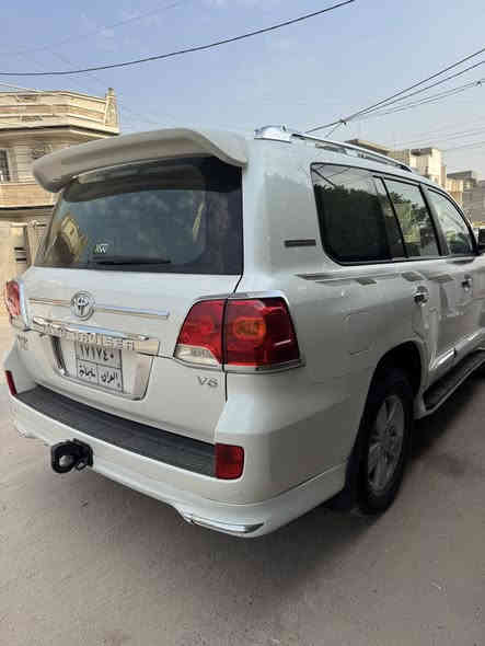 السلام عليكم 
لاندكروز 2014  مكفوله عامه 
ماشيه90 الف 
رقم سليمانيه 
مكينه v6
حساسات كامره 
ثلاجه 
كرسي كهربائي 
مكاني بغداد شهداء السيديه
السعر 380بيه مجال 
رقم ***********
