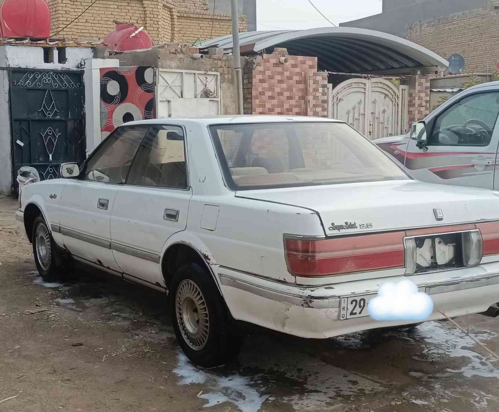 سلام عليكم هارتوب موديل 91
كير ومكينه 2500
تخم تاير 
رقم انكليزي واسط بسمي 
مكان واسط قضاء الحي 
للستفسار ***********
