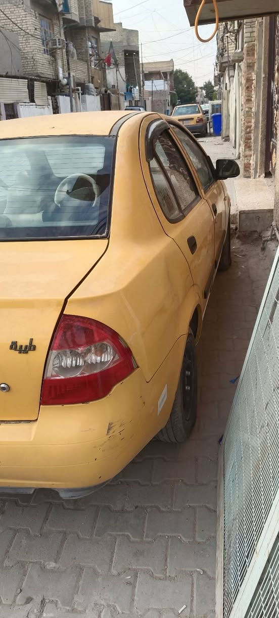 طيبه 15
رقم انكليزي باسمي
بيها ضربه بالجاملغ الامامي صفحه السايق
بيها نواقص بسيطه تجي تشوف بعينك
تبريد نقص كمبريسر
السياره مااشتغل بيها تكسي اروح وارجع بيها للدوام 
السعر 35 وبيها مجال حك الجيه
مكاني بغداد الشعله ***********
