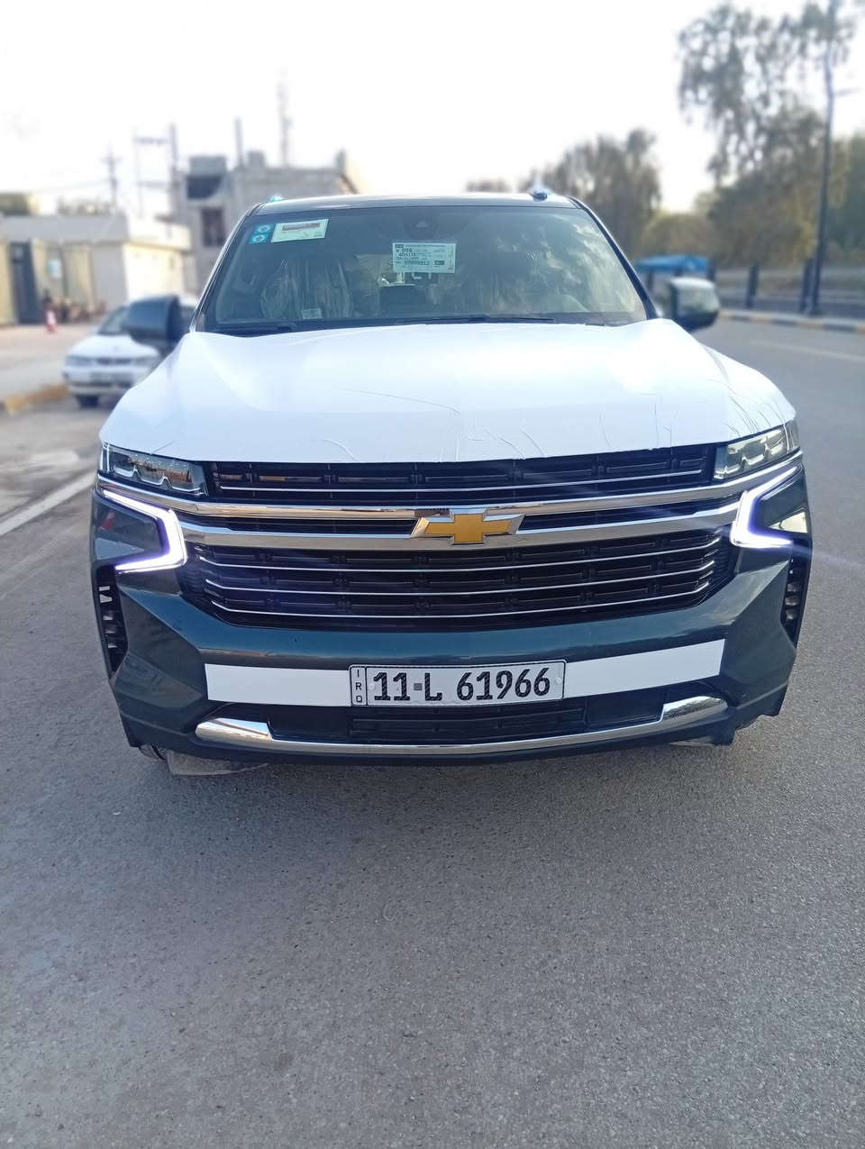 تاهو2021 LTوارد أمريكي 
(حادثها قبق جنطه مبدل نفس الون وجاملغ خلفي صبغ)
فقط بيع فقط بيع.
تخم تاير جديد اصلي 
اللون: رمادي
رقم بغداد  بسمي مشروع وطني 
ماشيه:20 كيلومتر 
8سلندر محرك(5300) 
المواصفات : فول عده البنراما 
بصمة
جنطه كهرباء 
كراسي منفصلة 
كراسي اثنين كهرباء
شاشة امامية
كامرة خلفية دوارة اصلية
وضعيات قيادة
نظام تحديد_المسار
نظامAUTO_START
رادار_امامي
نظام مانع_تصادمامامي
مساعدرك _المركبة
اشاراتمساعدةركن_المركبة
التحكم بسرعةالمروحة
ازالةالضباب عن_النوافذ_تلقائياً
ازالةالضباب الخلفي_تلقائياً
هندبري كدكمة_(كهربائي)
نظامAU_HOLD
تبريد خلفي منفصل
تشغيل عن بعد
ثلاجة
كروس سرعة
فول تحكم استيرن(جهتين امامي+جهتين خلفي)
شاشة عرض الاعطال
دبل كير(عادي+اوتوماتيك)
ناقل حركة 10 نمر
دبل حساس(امامي+خلفي)
نظام تحكم بمستوى الضوء الداخلي
مانع انزلاق ABS
نقطة_عمياء
اشارة بالمري
لايت زنون(عالي+ناصي) اصلي
لد امامي
ويل_22_الجديد
مدخل
‏CARPLAY
‏BLUETOOTH 
‏AUX
‏I POD
‏USP
السعر ٣٦٥ وبيها مجال 
الاستفسار اكثر الاتصال
***********
