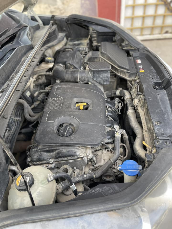 السلام عليكم 
سبورتج 2020 خليجي
رقم بغداد الانكليزي الجديد
ماشيه 96 الف كيلو قابلة للزيادة
سنوية بأسمي تنتهي ل 2029 
سيارة مكفولة من التبديل و البارد 
محرك دوش 2000
مواصفاتها :
بانوراما 
تبريد قطعتين 
المري شفط 
3 أنظمة قيادة 
وباقي المواصفات المعروفة 
سيارة نظيفة 
السعر 205 و بيها مجال 
مكاني بغداد
الهاتف ***********
غير متواجد على النت
