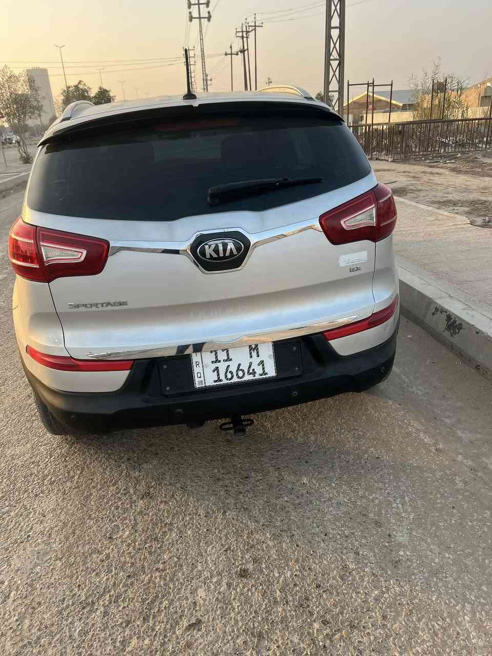 السلام عليكم سبورتج موديل 2013 كفاله من الضربه وحداديه ومكينه بسمي رقم بغداد أنكليزي سعره 125 قفل موبايل ***********
