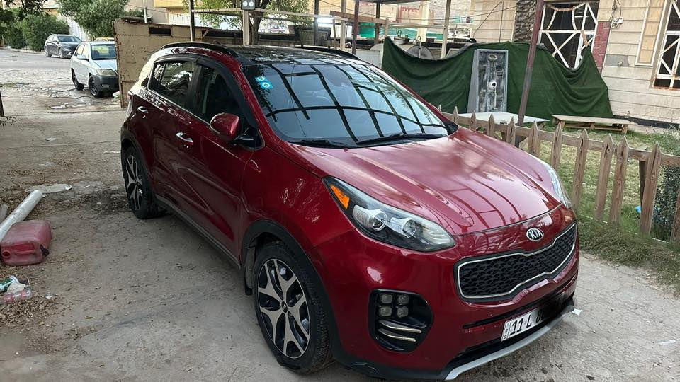 السلام عليكم كيا اسبورتج موديل 2019 أمريكي بسمي سيارة جاهزة وخير من اللة  السعر 155 بغداد الشعب رقم الهاتف ***********@
