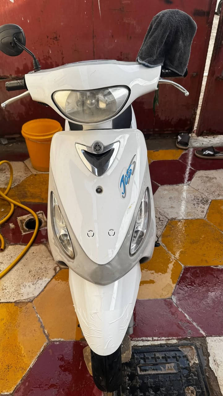 السلام عليكم
ماكس منغولي دراجه حلوه ونضيفه ناعمه تخبل نكره  سلف مفتوحه فقط لاستيك ولف وين ما تريد روح افحص  كلشي بيها شغال سلف هندر كهربائيات تايرات جدد 
الدراجه كفرها تجاري و الاصلي موجود الدراجه ربع ما تصرف عليها 
السعر خاص والشراي احطه عله راسي 🤍


**إذا كنت صاحب هذا الإعلان وتريد حذفه لأي سبب، رجاءا أرسل رسالة إلى الدعم الفني**