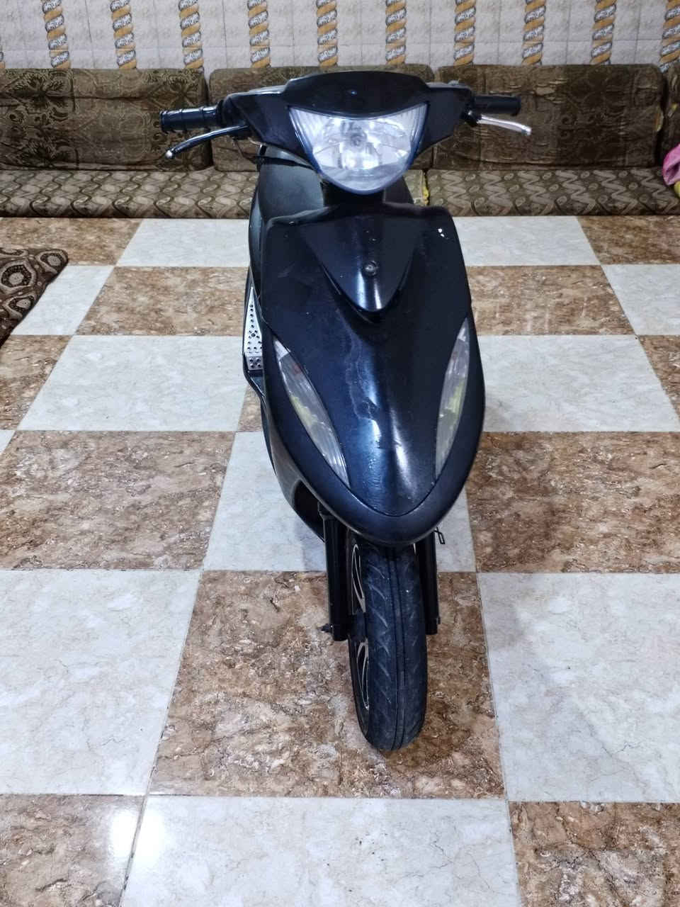 سلام عليكم دراجه ماكس عدله دراجه ما مفتوحه دراجه كلشي شقال بيها دراجه حلوه مشي ورزانه سعر 650وبيها مجال قليل دراجه ما متعوبه مكاني بصره ابو الخصيب ***********
