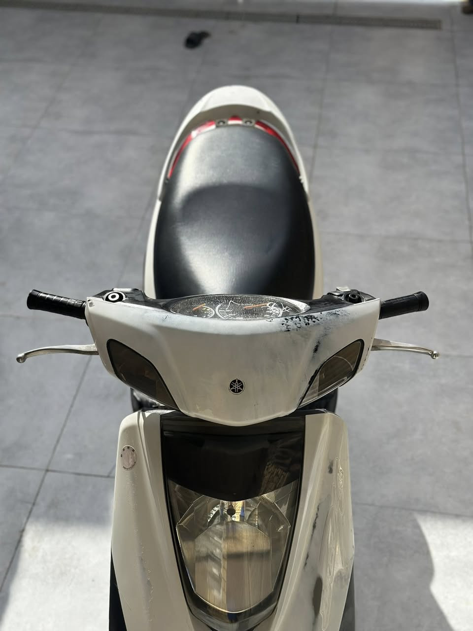 لسلام عليكم شباب
دراجه بريز نوزل رمبه صارلها شهرين طلعتها من الوكيل من بيت غودي دراجه خير من يم الله محتاج واريد ابيع 
كلها بلاديه مامحطوط عليها درنفيس 
كلها شغاله من الطول للطول 
مكفوله كفاله عامه سرعه 140 
للاستفسار الاتصال على الرقم 
***********
