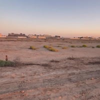 قطعة ارض للبيع المساحه 100م  المكاسب المربع الثالث  بسعر مناسب  للاستف...