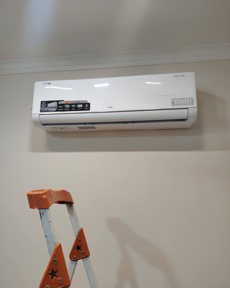 السلام عليكم
‏ويه الهندسية للتبريد يتوفر 
‏
‏فني تكييف وتبريد❄❄
‏شد سبالت بجميع انواعها🛠عرض 40الف فقط 👉
‏غسل سبالت بجميع انواعها🚿20االف فقط 👉
‏واكيد شغل راقي ومرتب /نشتغل بما يرضي الله 
‏✅فتح الجهاز 20الف فقط +نقل سبالت 
‏✅👇واتساب 
‏***********
‏✅متواجدين في بغداد كرخ ورصافة
