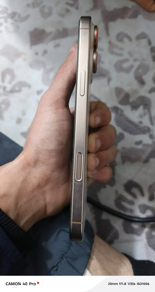 السلام عليكم ايفون 16 برو ماكس ذاكرة 265 بطارية 100 ومشحون 160 مرة الجهازز جديد شخط مبي وبعدة بضمان بعد 8 اشهر يلا ينتهي نموذج m الجهازز جديد جديد كارتونه موجوده وكيبل ممفتوح السعر 1450 وبي مجال مكاني بغداد *********** واتسب موجود
