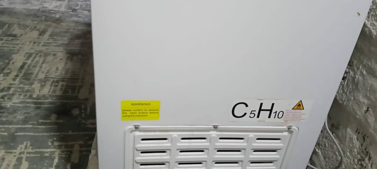 السلام عليكم ورحمة الله وبركاته مجمده مستعمله لمده شهر سته قدم نضيفه بل صيف لاتشيل هم ...مكلف بل نشر 
خاص مفتوح ...
سعر 350.وبيها مجال لشراي 
رقم هاتف ماكو خاص مفتوح ....راسل تدلل


**إذا كنت صاحب هذا الإعلان وتريد حذفه لأي سبب، رجاءا أرسل رسالة إلى الدعم الفني**