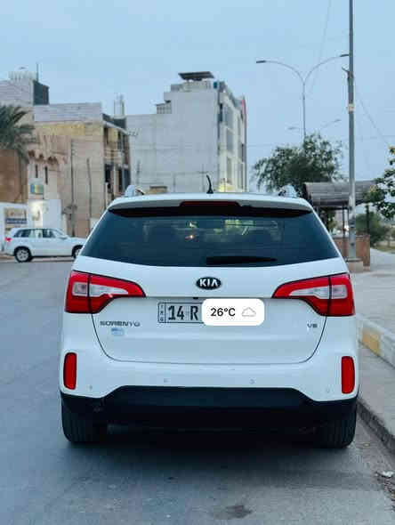 السلام عليكم 
سورنتو 2014 خليجي 6 سلندر مكفوله كفاله عامه 
فوول مواصفات بانوراما ماشيه 140 الف حقيقي
محرك وكير على وضع الشركه 
السعر 198 وبيها مجال قليل 
مكاني ذي قار قضاء الرفاعي 
***********
***********
