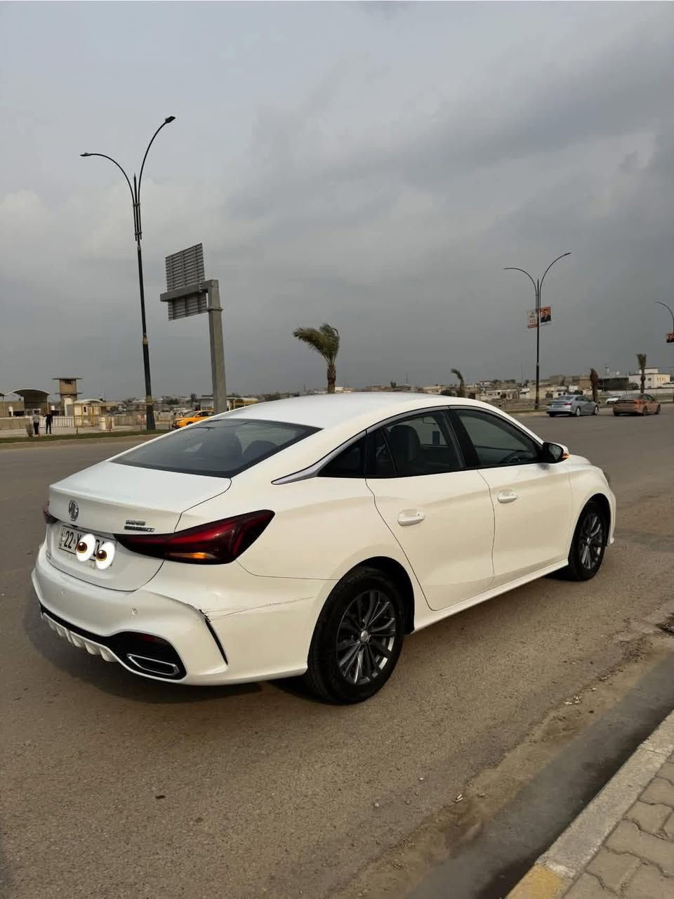 ♦️نوع السيارة : ام جي  MG GT  🚗
♦️الفئة : GT 
♦️سنة الصنع2025
♦️اللون : ابيض    
♦️عداد المسافة : 40الف كيلو 
♦️عدد الاسطوانات : اربعه سلندر 
♦️حجم المكينة : 1️⃣5️⃣0️⃣0️⃣CC
♦️رقم السياره : اربيل شرط وكاله شرط تحويل 
⛔️ كفاله عامه وضع شركه 
🟥مواصفات السياره
      شاشه كبير تدعم كار بلي  
     كامره  اشاير بلمري  تحكم             ستيرن جهتين     
 
✳️مثبت سرعه 
✳️حساس قياس  ضغط الاطارات 
     بريك بصمه   وتو هولد بصمه
✳️تبريد ثلج الحمدلله  
✳️ كير محرك صدر كله على وضع الشركه 
✳️الــســعـر118  ورقه   بيها مجال بسيط 
رقم:*********** 
      ***********
     العنوان : بغداد المدائن
