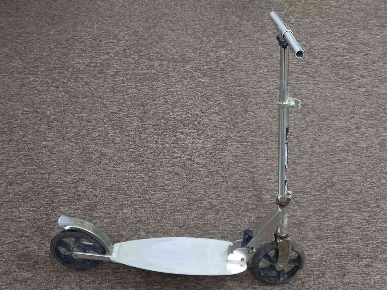 سكوتر للبيع اصلي سعر ٣٠ الف


**إذا كنت صاحب هذا الإعلان وتريد حذفه لأي سبب، رجاءا أرسل رسالة إلى الدعم الفني**