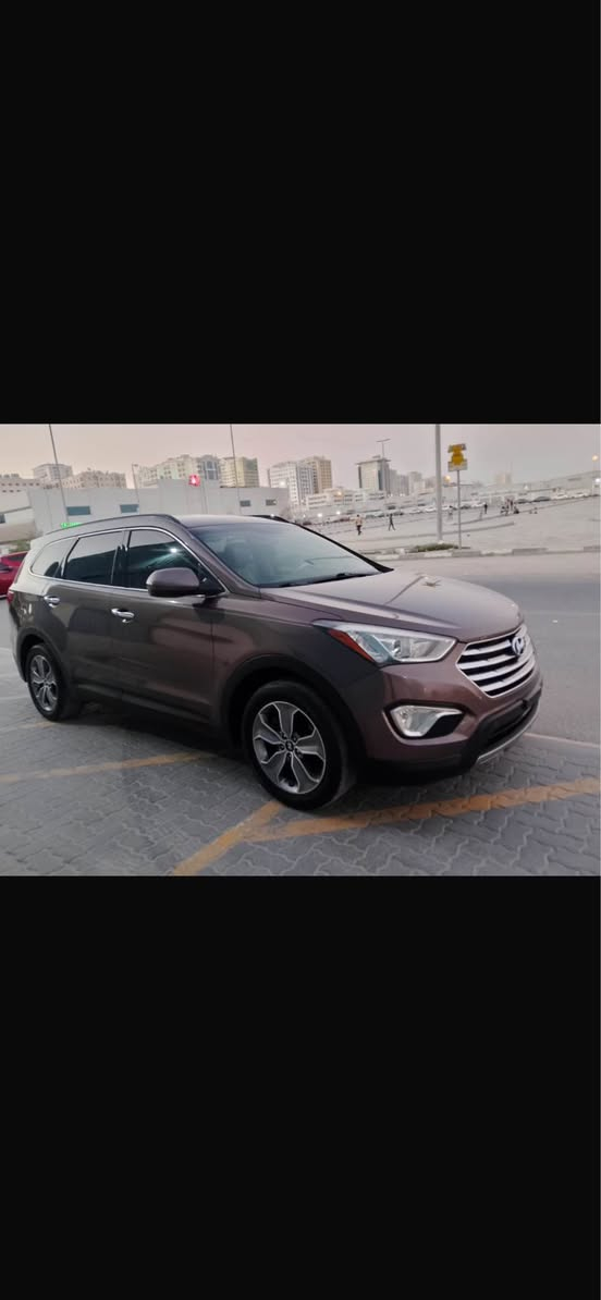 Hyundai Santafe 2016 model mid options 
7 seater SUV
Fresh import from USA 
Not accident from any side 
Low mileage 
Location Sharjah 
4WD SUV
Run and drive 
RTA passing guarantee 
Engine gear chassis Everything perfect 
Just buy n drive الشارقة, الإمارات العربية المتحدة


**إذا كنت صاحب هذا الإعلان وتريد حذفه لأي سبب، رجاءا أرسل رسالة إلى الدعم الفني**