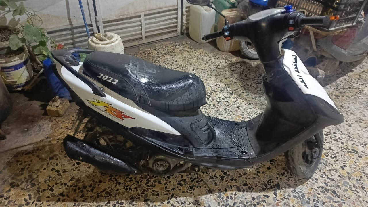 دراجه ماكس للبيع سعر 550 وبيهه مجال رقم الهاتف ***********
