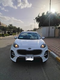 سبورتج 2020 نص فول   ماشيه 82 الف  سونار السياره موحود بل منشور   سعره...