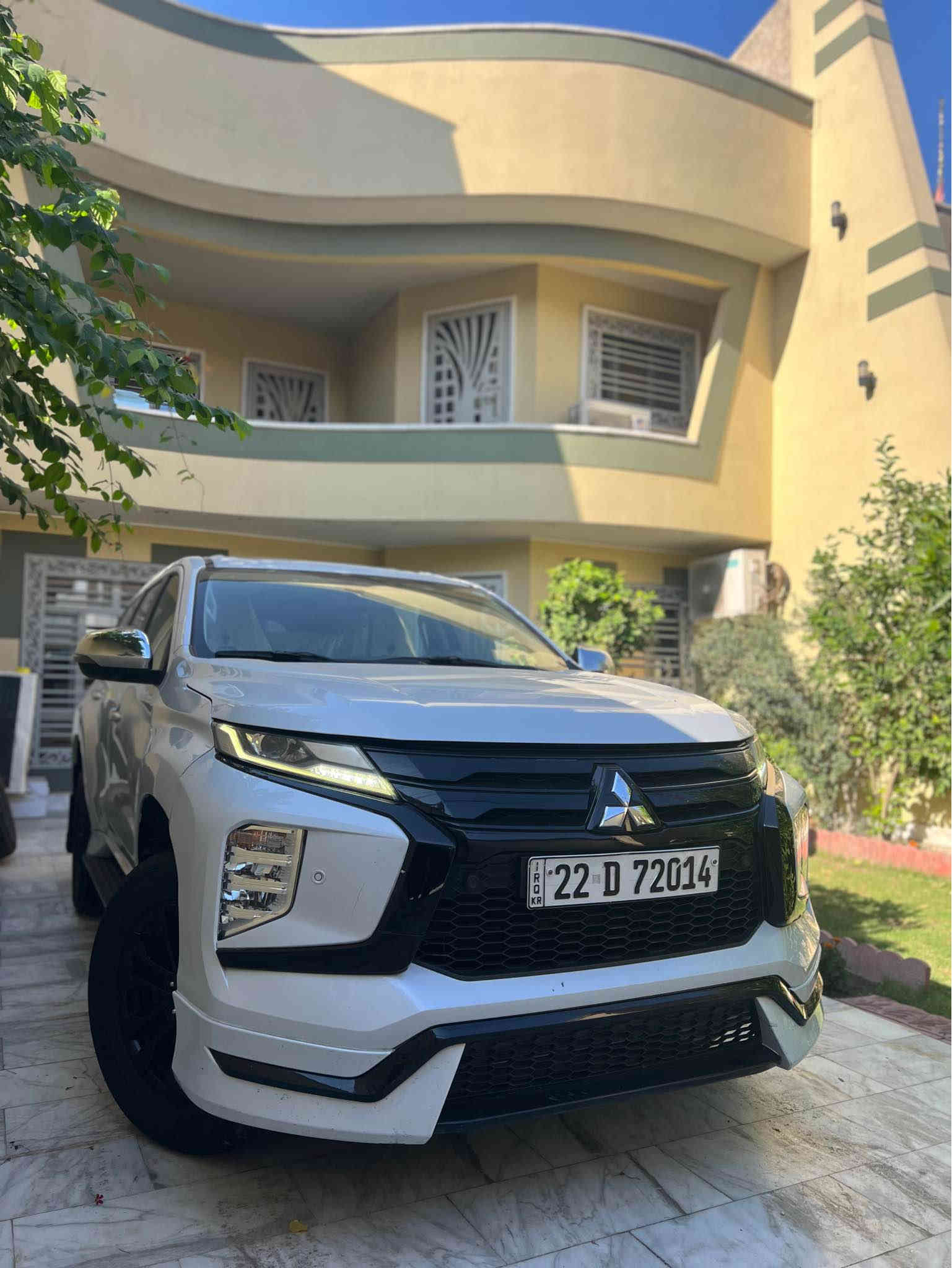 بيع سريع!!📢📢
باجيرو سبورت ام الكت الاسود الرياضي موديل ٢٠٢٠ السيارة اعلى مواصفات بالباجيرو مواصفاتها :
١.حساسات امامية وخلفية
٢.رادارات ٣٦٠درجة
٣.سايد بريك بصمة
٤.مفتاح التشغيل بصمة وبصمة دخول بالابواب
٥.تحكم ستيرن
٦. اوتو هولد( وقوف السيارة وهي على وضع D)
7.السيارة ٧ راكب وجميع الكشنات جلد ومغلف
٨.كاميرة بك دوارة 
٩.فتحة سقف سلايد
١٠.تبريد شاشة وشاشة تدعم الفديوهات والانترنت والابل كار بلي والخرائط GPS
١١.اشاير بالمري والمري قابله للطي 
١٢.مانع تزحلق ومثبت السرعة وغيرها من المواصفات
السيارة رقم اربيل مميز باسمي مكفولة كفالة عامة عدا مكانين بارد بسيط محرك السيارة ٦ سلندر وماشية ٩٤ الف حقيقي رايدها ٢٣٤$ وبيها مجال للشراي والسعر جداً مناسب مقارنتاً بخواتها  مكاني بغداد الجديدة للاستفسار مراجعة الصفحة او الاتصال على *********** بغداد
