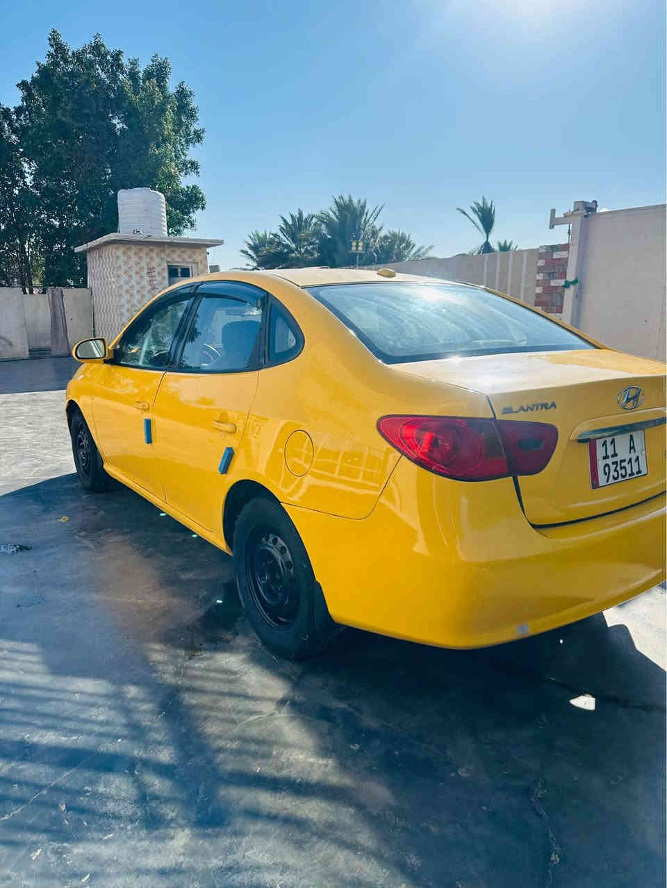 سلام عليكم 
النتره 2008 رقم بغداد مجداده رقام وسنويه
بيه قطعتين مكفوله مكينه وكير وصدر وتخم تايرات 
مكينه 2000 تبريد شخال بسمي تحويل 
بكانه بغداد الجسر ديالئ ***********/*********** بغداد, العراق
